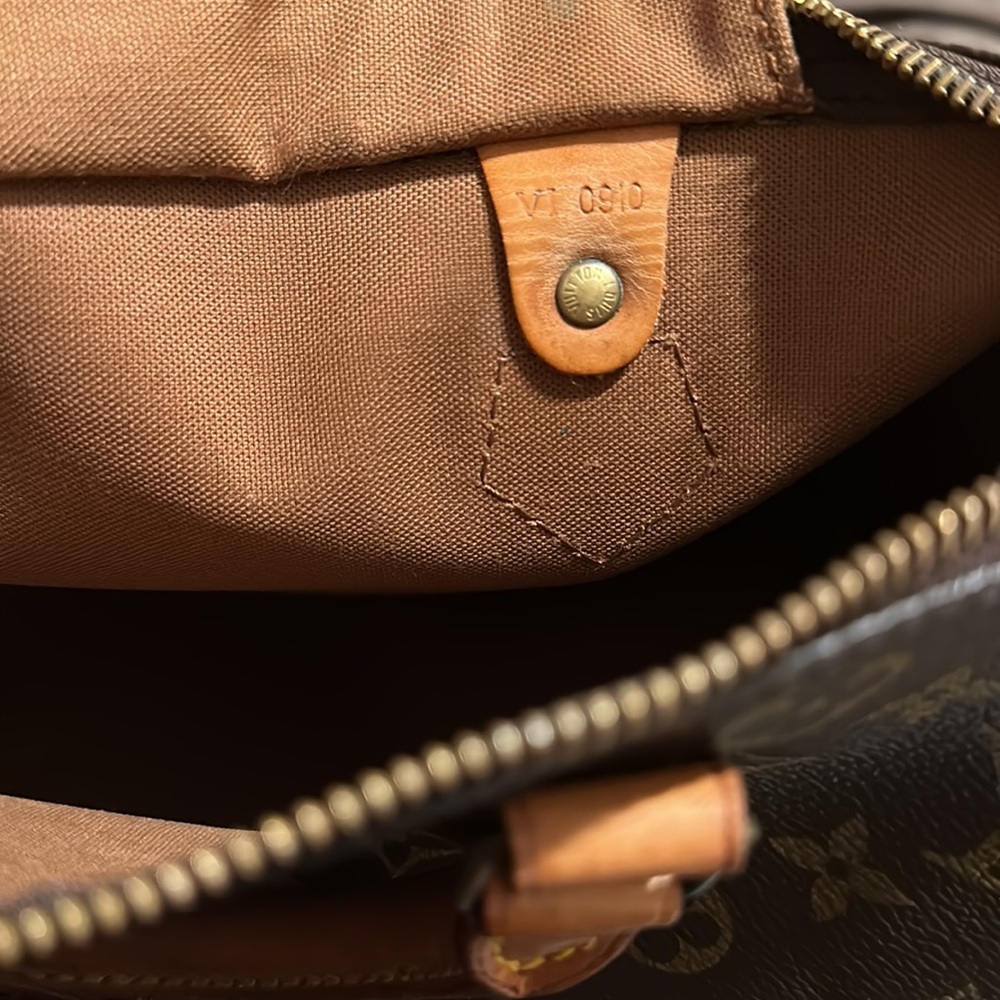 Authentic Louis Vuitton Speedy 30 - Picture 12 of 12